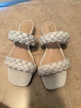 Braided Slide Sandals in White - Cushioned Footbed